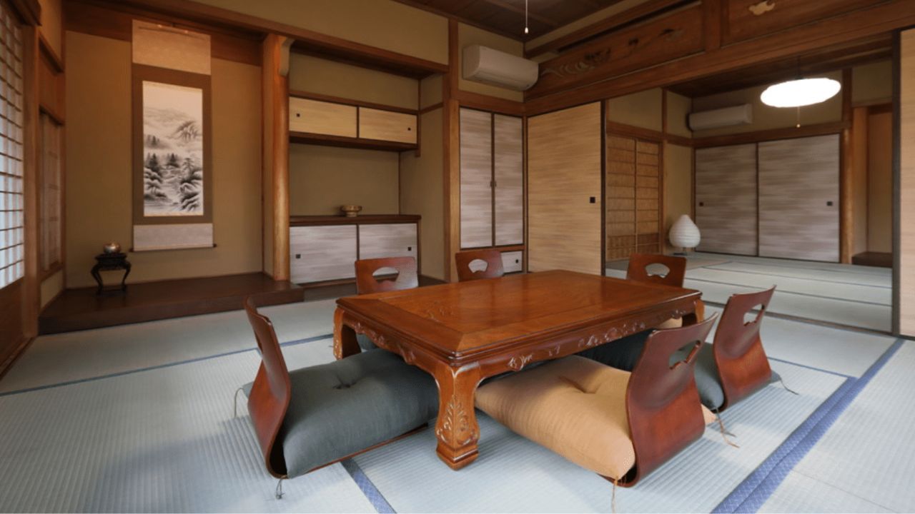Contoh Ruang Makan Lesehan ala Jepang