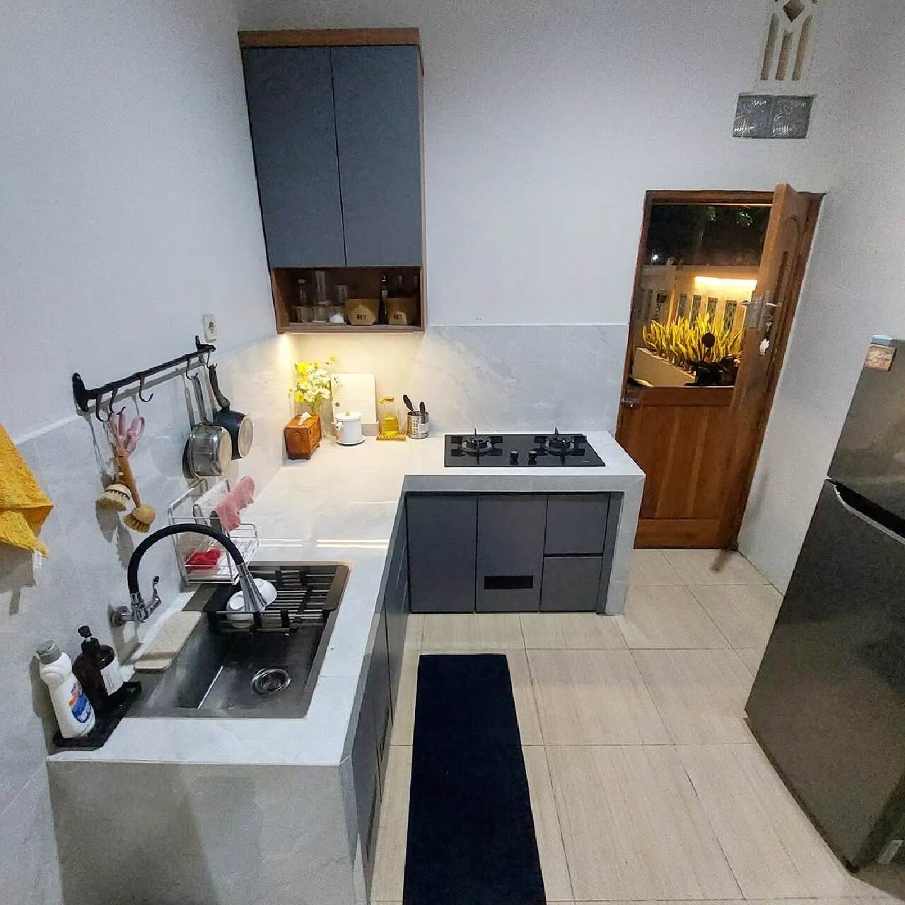 Desain Tempat Cuci Piring dan Kompor Minimalis