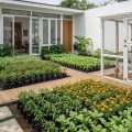 5 Inspirasi Desain Kebun di Belakang Rumah yang Cantik dan Mudah Ditiru