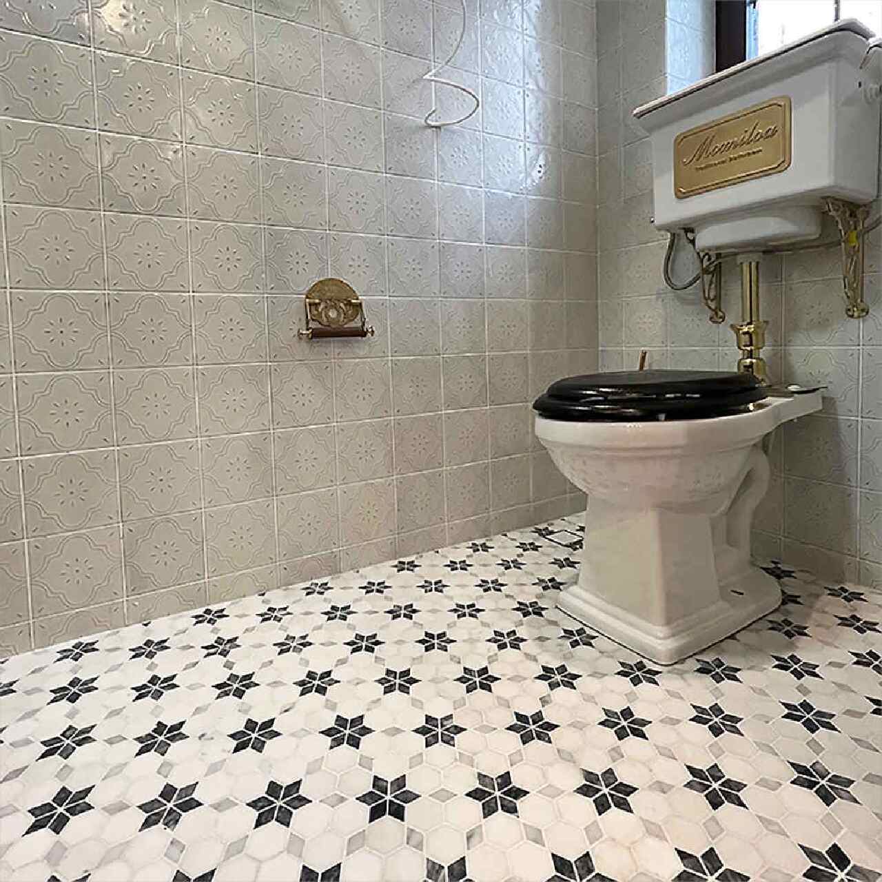 Keramik Dinding Cantik Nuansa Floral