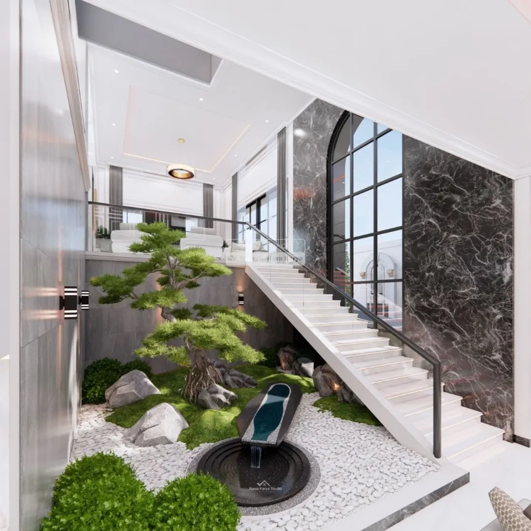 taman dalam rumah dekat ruang keluarga