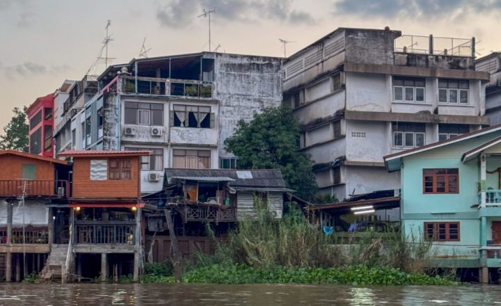 Cara Agar Banjir Tidak Masuk Rumah, dari Desain hingga Kondisi Darurat