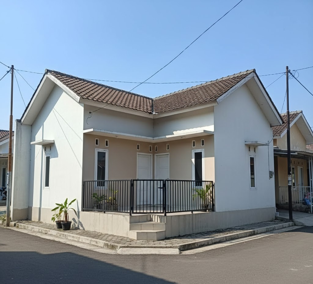 4. Fasad L-Shape Rumah Subsidi Pojok