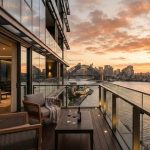 Investasi Properti di Luar Negeri: Keuntungan dan Risiko untuk WNI