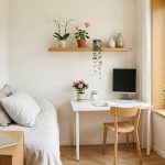 5 Inspirasi Penempatan Tanaman Bunga Kecil di Rumah agar Estetik & Rapi