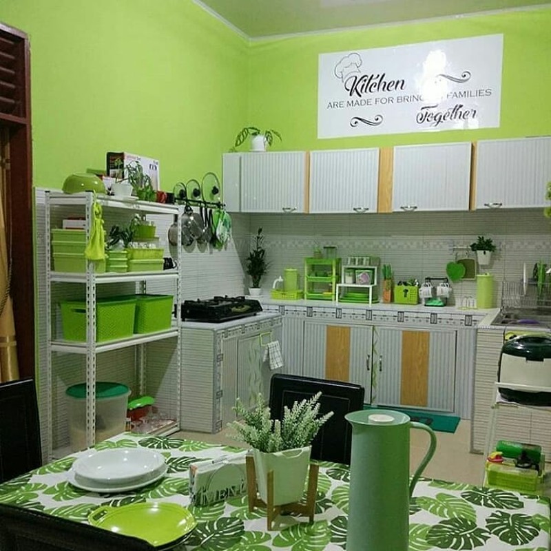 green dining room