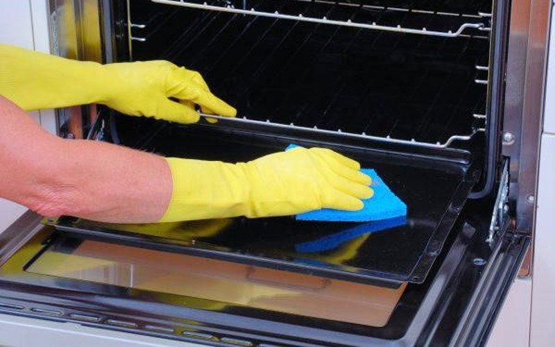 Tips for cleaning the tankring oven