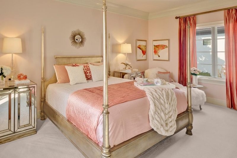 soft pink color for the bedroom