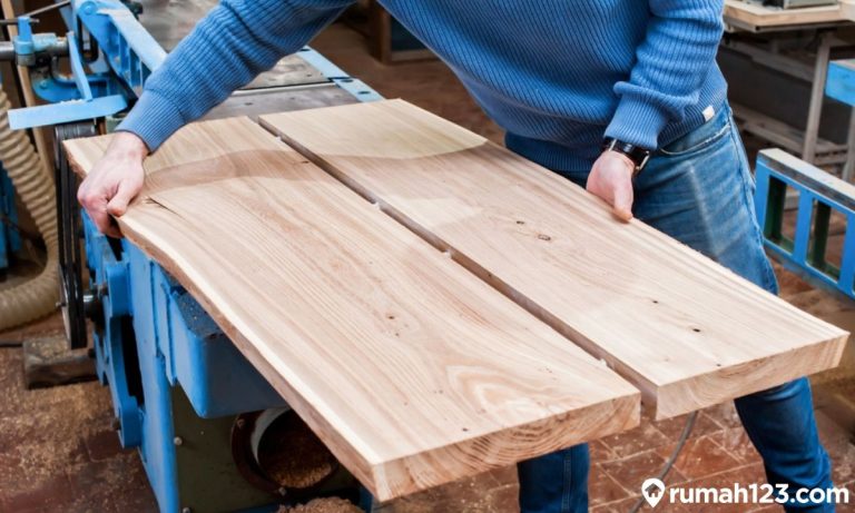 Cara Membuat Meja Kayu Sederhana yang Mudah dan Benar