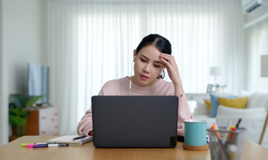 7 Cara Mengatasi Laptop Lemot agar Lancar Kembali. Ampuh!